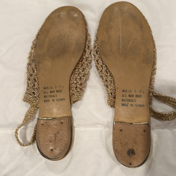 Vintage Handmade Golden Metalic Mesh Thread Sandals - Picture 7 of 9